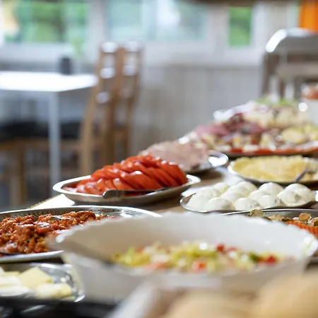 Osrodek Wczasowy Dankar 度假村 Dziwnów