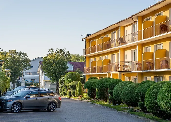 Dankar Ośrodek wypoczynkowy *